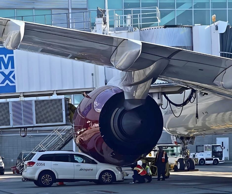 Virgin Atlantic Airbus A350-1000 Rolls Royce Trent XWB Engine Nacelle ...